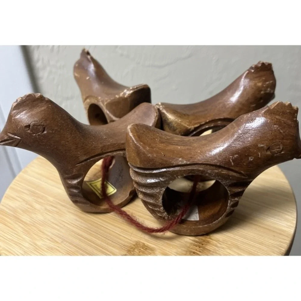 Vintage Set Of 4 Handmade Wood CHICKEN‎ Napkin Rings Dinner Table Decor